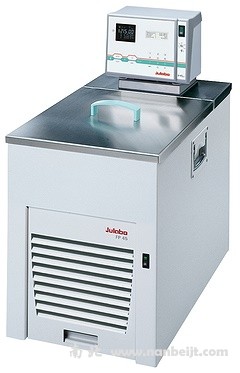 FP45-HL豪华程控型加热制冷循环器