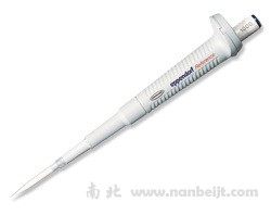 Eppendorf Reference®固定量程移液器