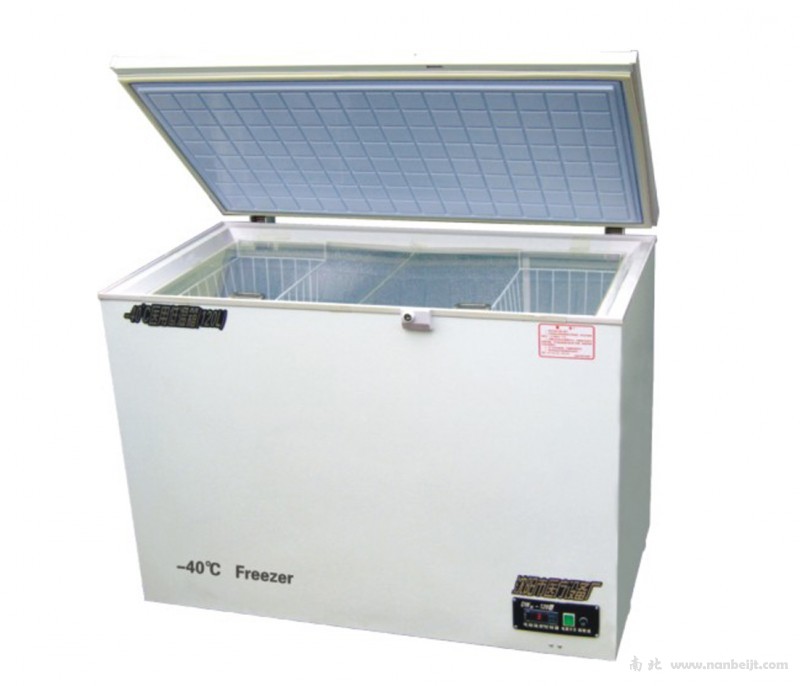 DW30-200 -30℃低温箱（卧式）