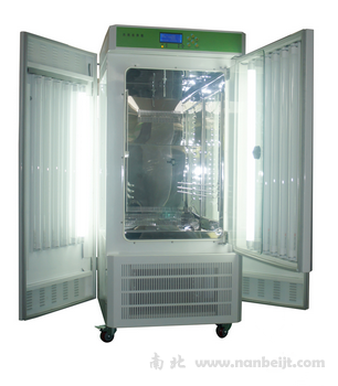 SPX-250BP-2人工气候箱（强光）-无氟制冷